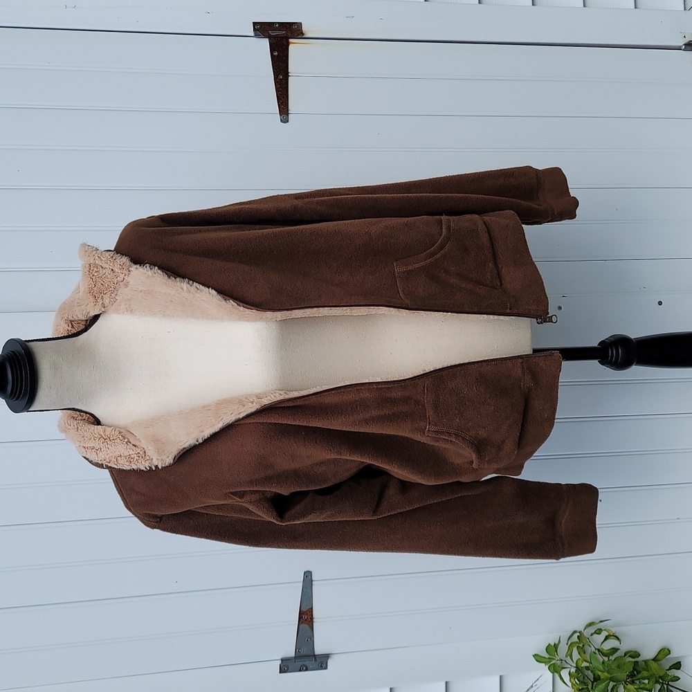 Brown fuzzy jacket size XL 18-20